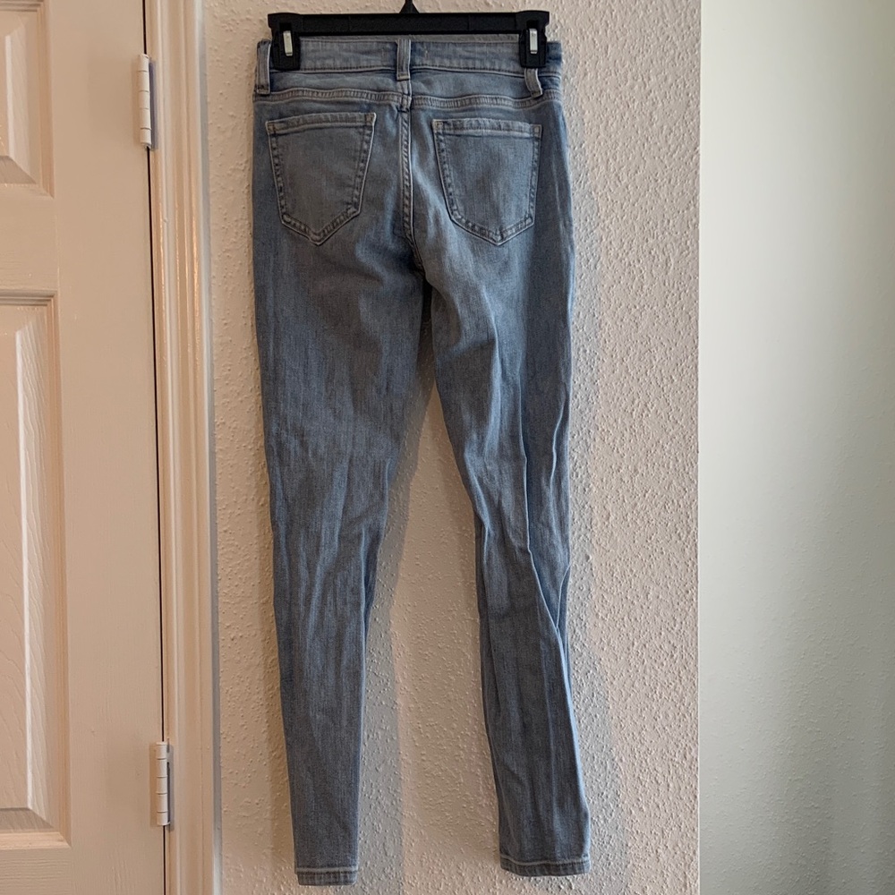 Oasis Light Blue Distressed Skinny Jeans 0 - Picture 2 of 8